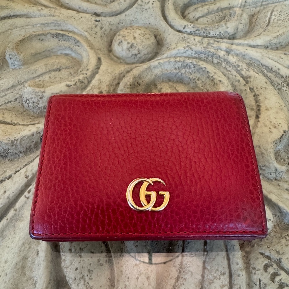 ❤️‍🔥 Gucci GG Marmont Red Leather Compact Wallet Card Holder Authentic